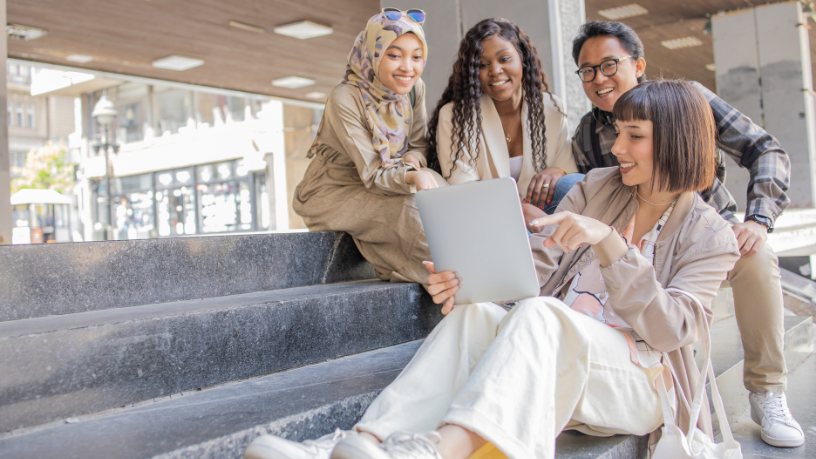 As escolhas da Geração Z redefinem mercados e, como destaca Ediney Jara de Oliveira, aceleram transformações econômicas em escala mundial.