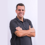 Dr. Vinicius Rodrigues